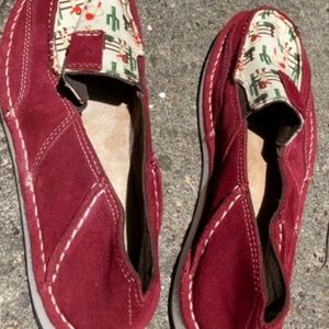Ariat slip on women’s cactus shoe
